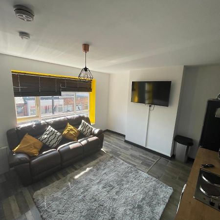 The Willow - Superb Spacious 3 Bed Room Apartment Blackpool Esterno foto