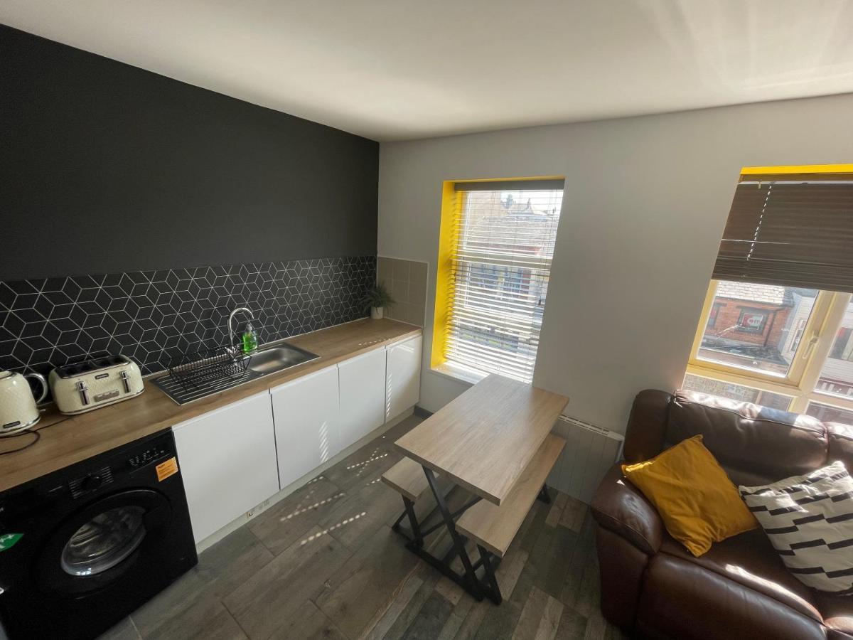 The Willow - Superb Spacious 3 Bed Room Apartment Blackpool Esterno foto
