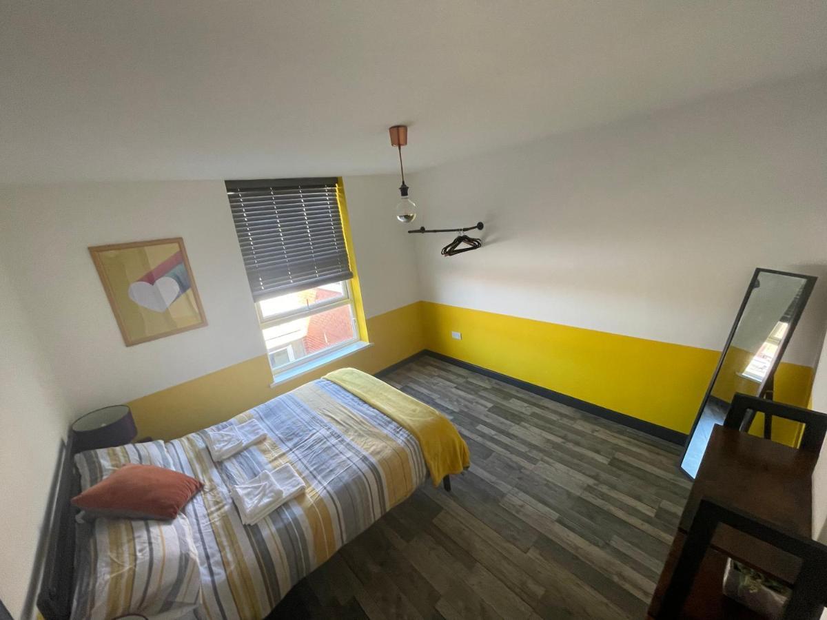 The Willow - Superb Spacious 3 Bed Room Apartment Blackpool Esterno foto
