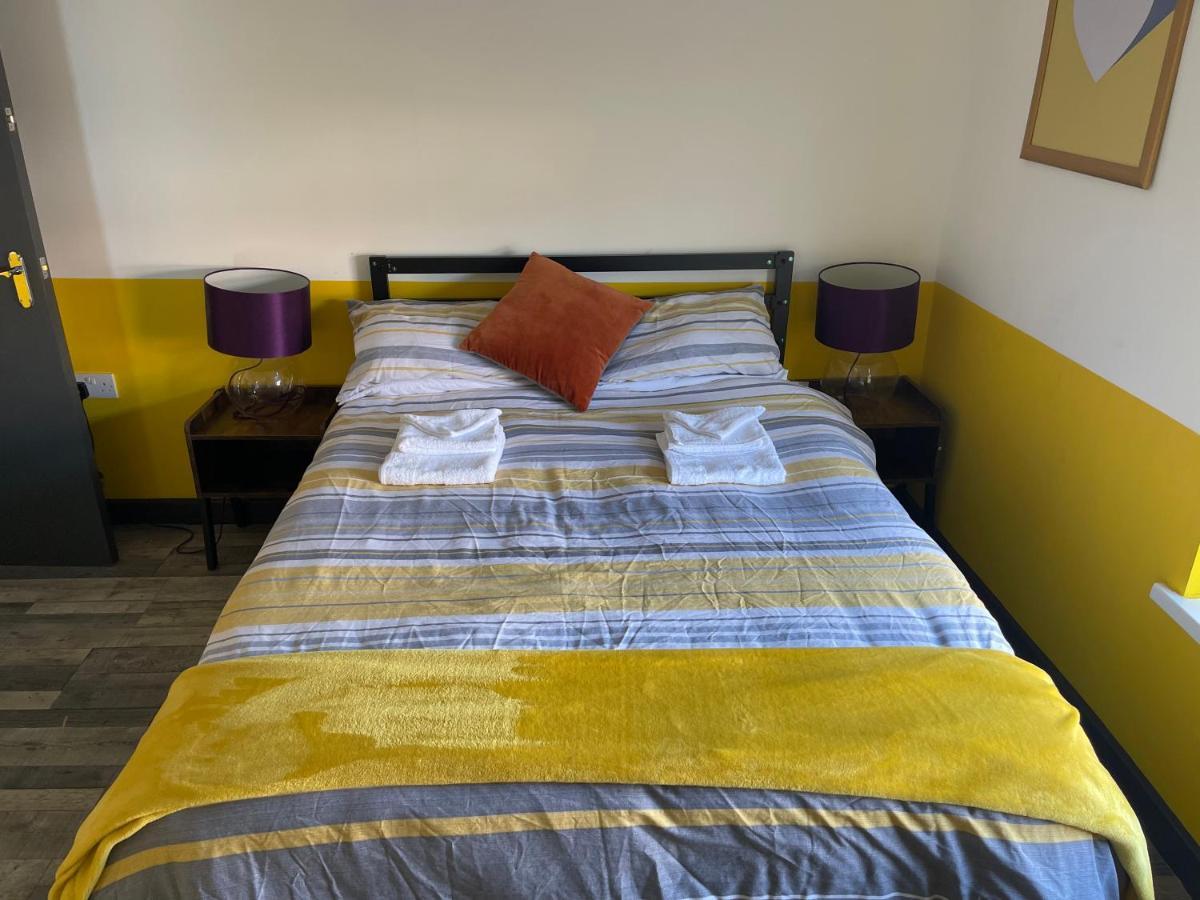 The Willow - Superb Spacious 3 Bed Room Apartment Blackpool Esterno foto